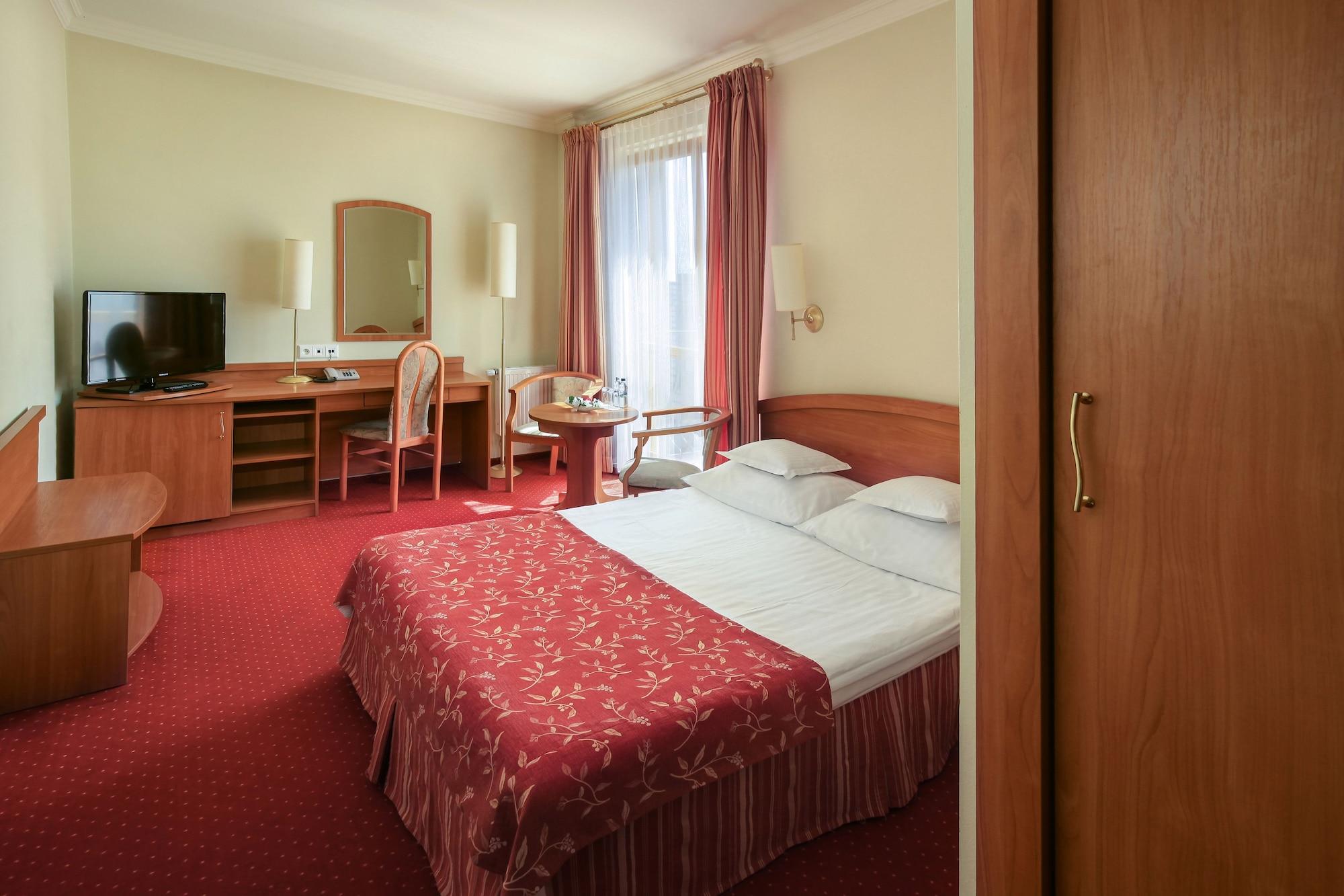 Hotel Bartan Gdansk Seaside Экстерьер фото