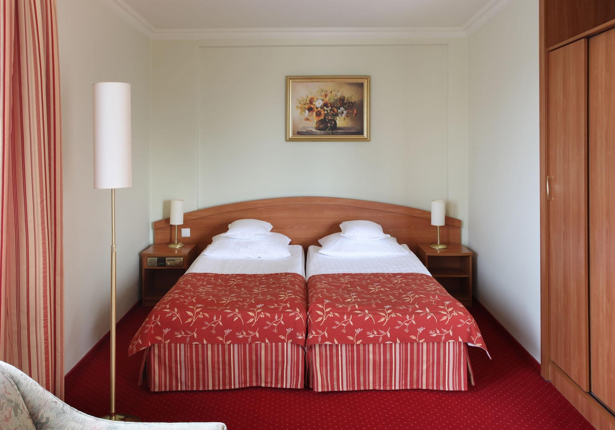 Hotel Bartan Gdansk Seaside Экстерьер фото